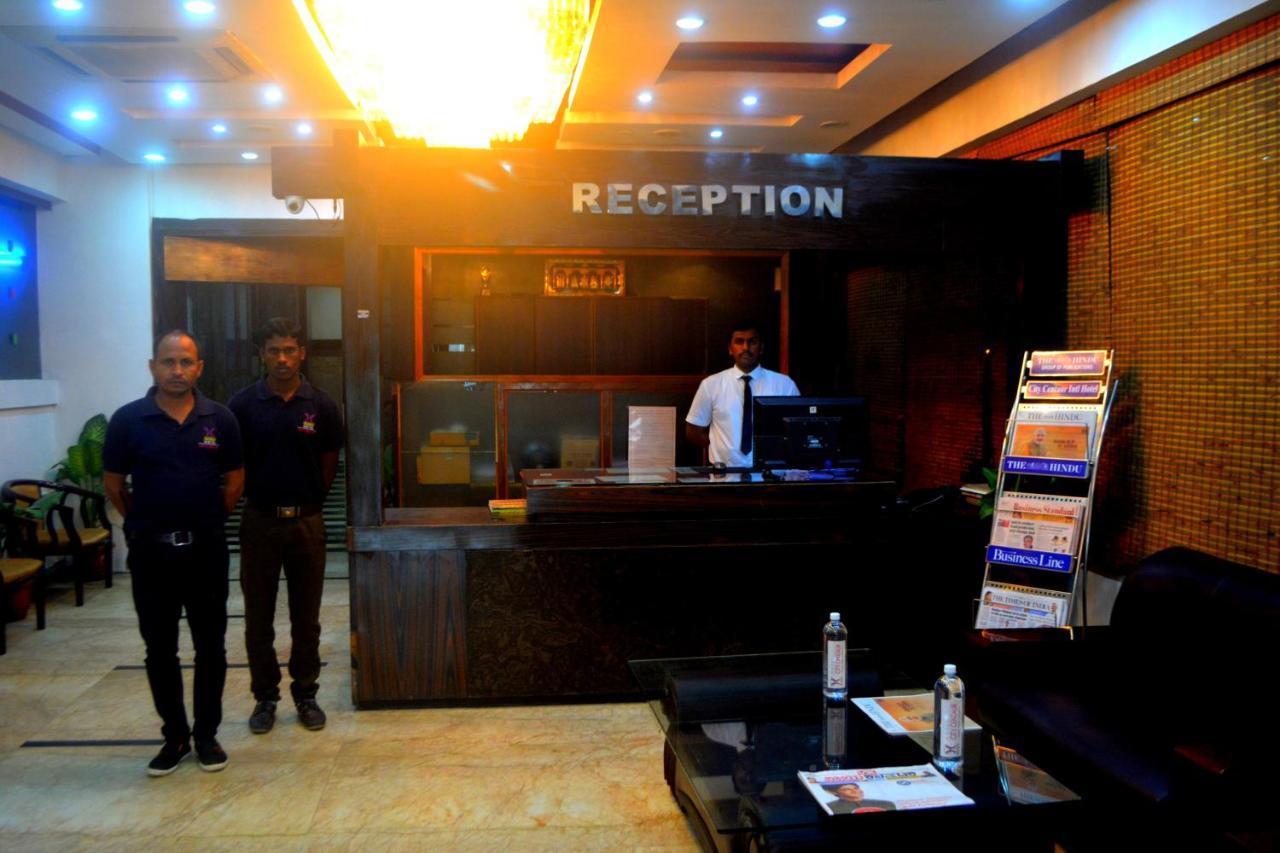 Hotel City Centaur And Convention Center- Vaccinated Staff Bangalore Exteriör bild